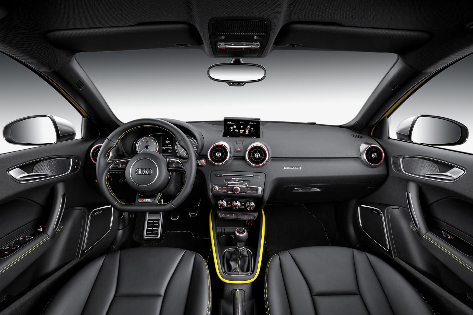 Салон Audi S1 Sportback