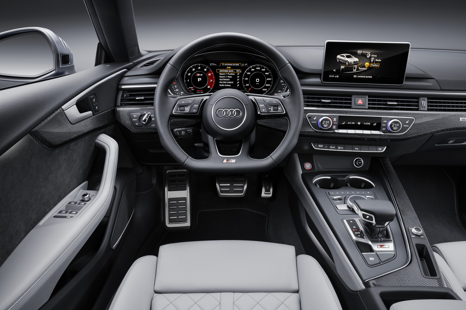 Мультимидийные системы Audi A5 Sportback и S5 Sportback 