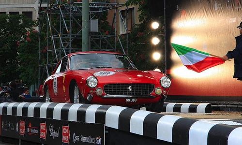 Компания Ferrari отдает дань уважения и выражает соболезнования компании Пининфарина